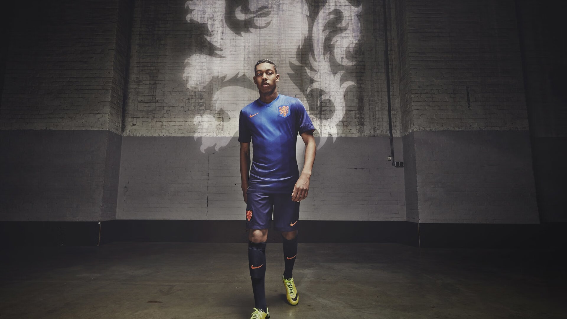 比利时生死战力克伊拉克,楚阿梅尼惊艳四座成关键先生