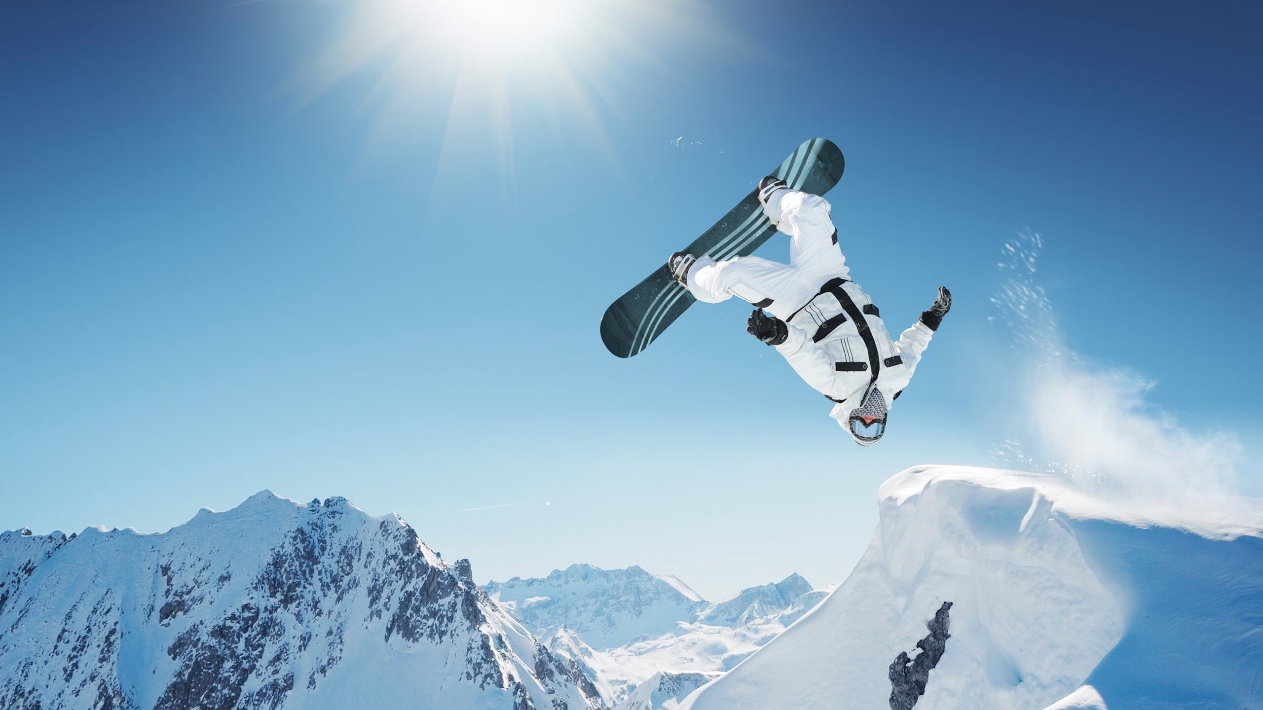 欧冠半决赛之夜，爱德华兹如何以一己之力主宰比赛走向